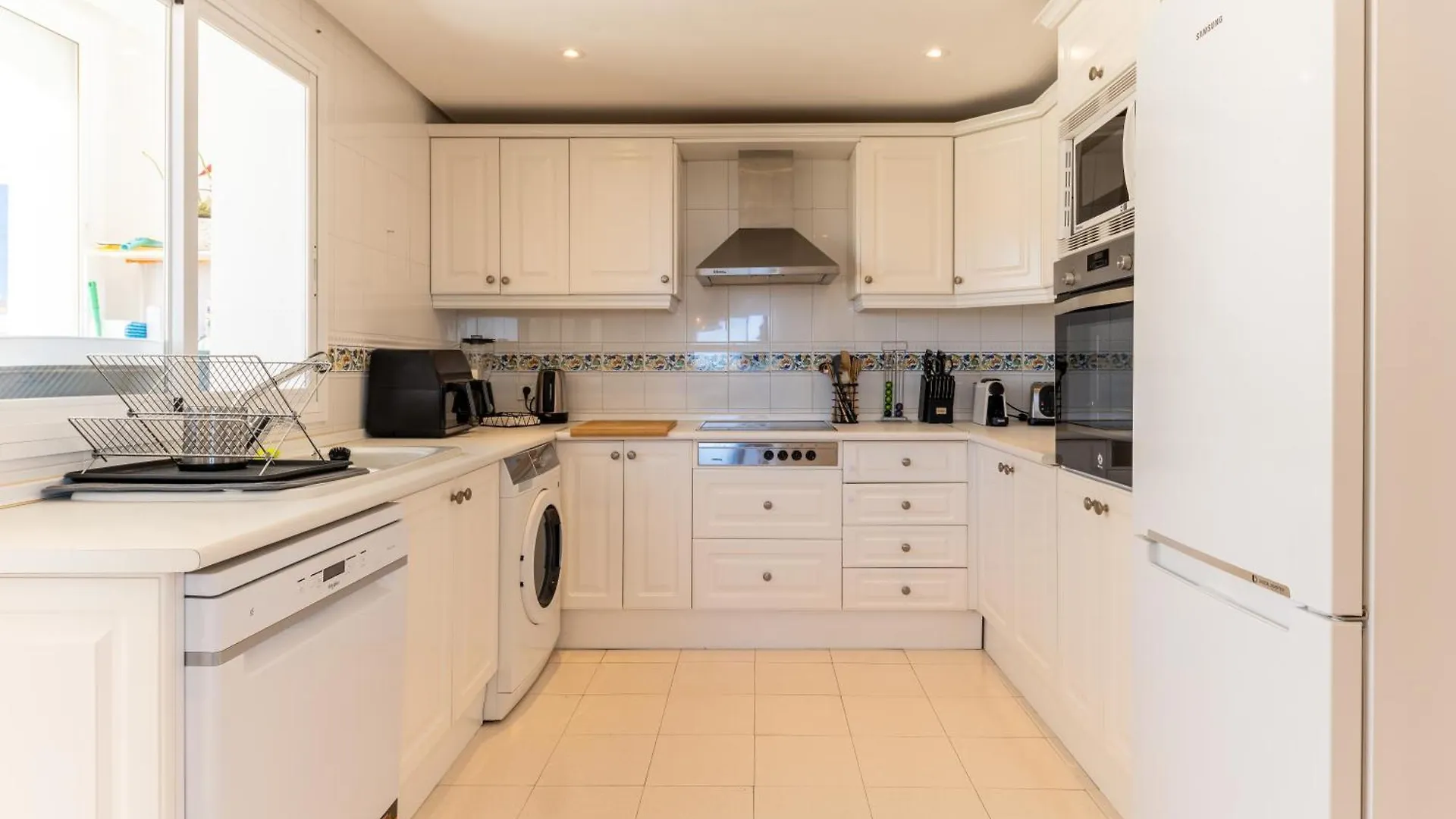 Fantastico Atico Duplex En Marbella, Con Vistas Al Mar Y A 300 Metros De La Playa Apartman